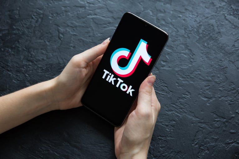 Boost TikTok Likes & Views in 2023: Perfect Posting Times